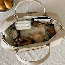 در ساک بیمارستان چه اقلامی ضرروی است؟